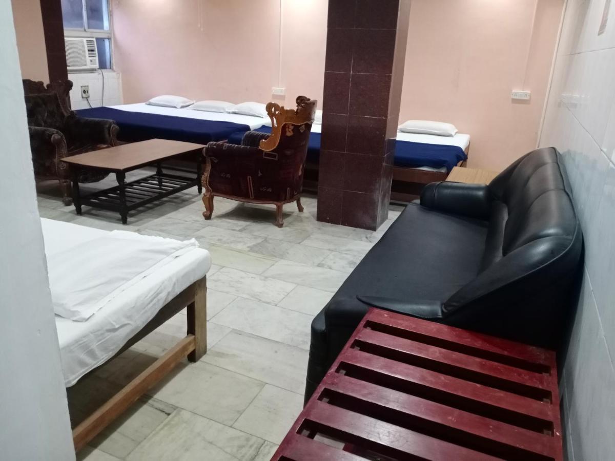 פונדיצ'רי Hotel Soorya Internatinol מראה חיצוני תמונה
