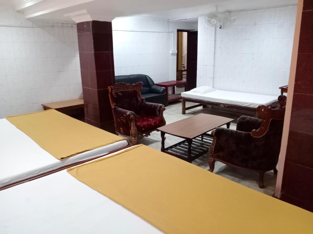 פונדיצ'רי Hotel Soorya Internatinol מראה חיצוני תמונה